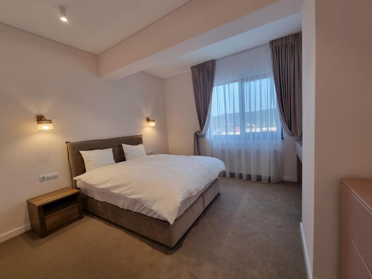 Apartament In Complex Rezidential Римніку-Вилча Екстер'єр фото